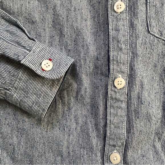 Hanna Andersson striped button down, size 120/6-7 US - Picture 5 of 6